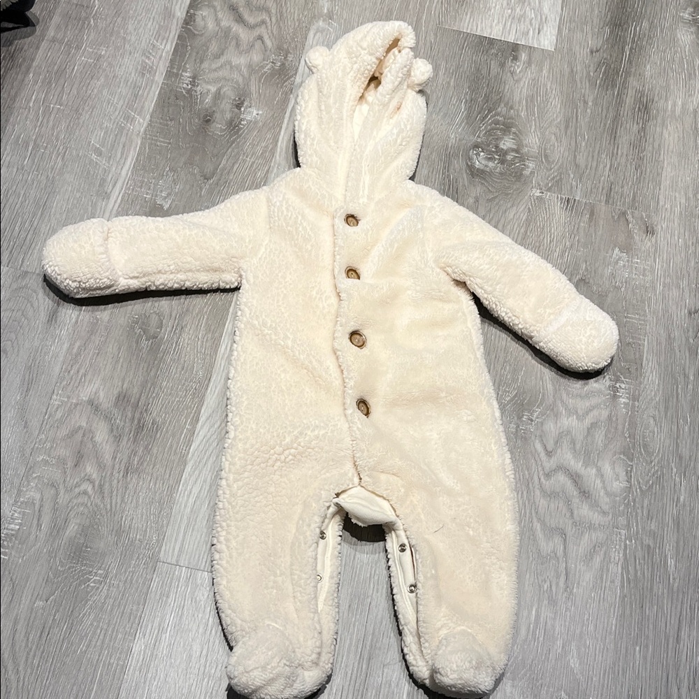 GAP Cream Fleece Kids Footie